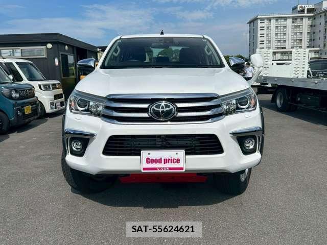 Toyota HILUX 2018-10 8222644-9