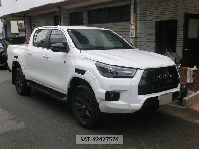 Toyota HILUX 2023-09 8223087-0
