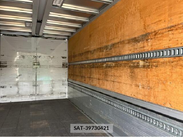 Hino RANGER 2018 8218799-17