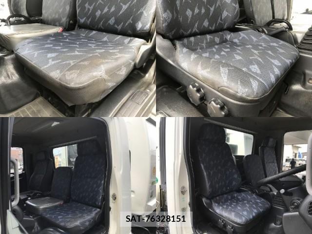 Hino RANGER 2013-05 8223908-9