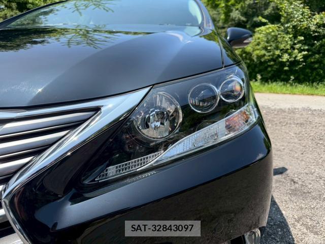 Lexus HS 2014-03 8223788-2