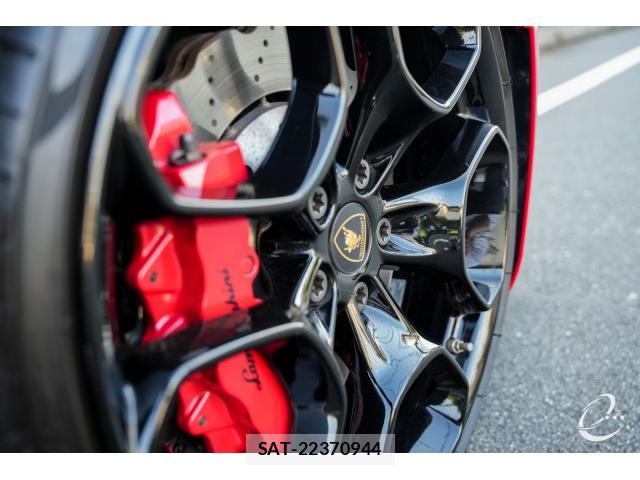 Lamborghini Huracan 2018-06 8218433-11
