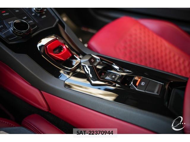 Lamborghini Huracan 2018-06 8218433-19