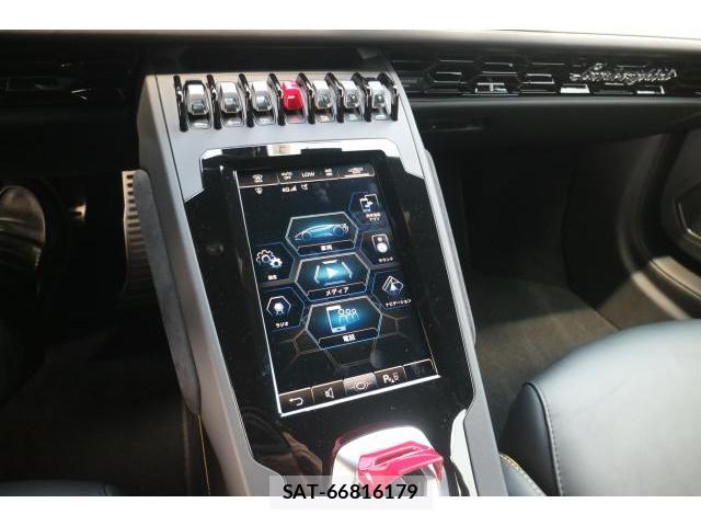 Lamborghini Huracan 2022-03 8223866-14