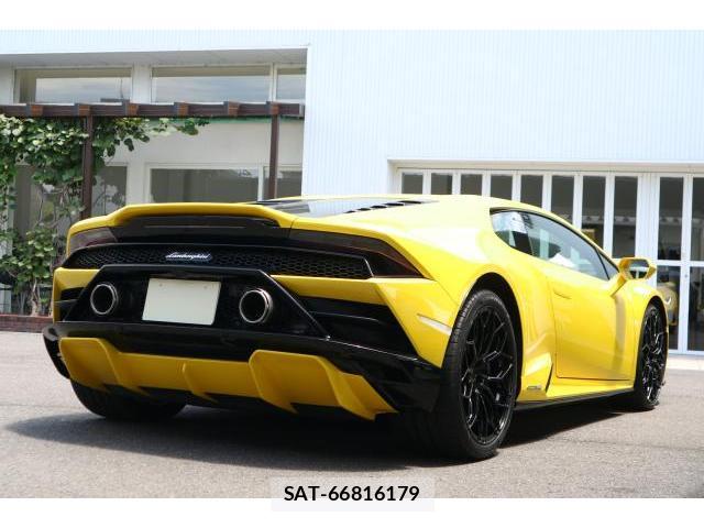 Lamborghini Huracan 2022-03 8223866-3