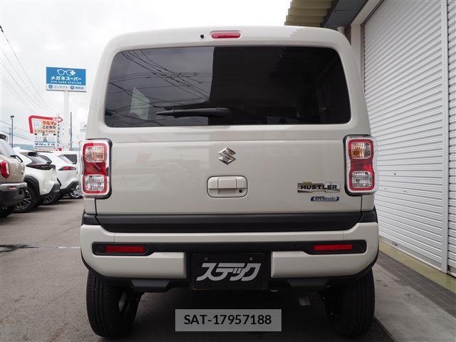 Suzuki HUSTLER 2026-03 8216083-4