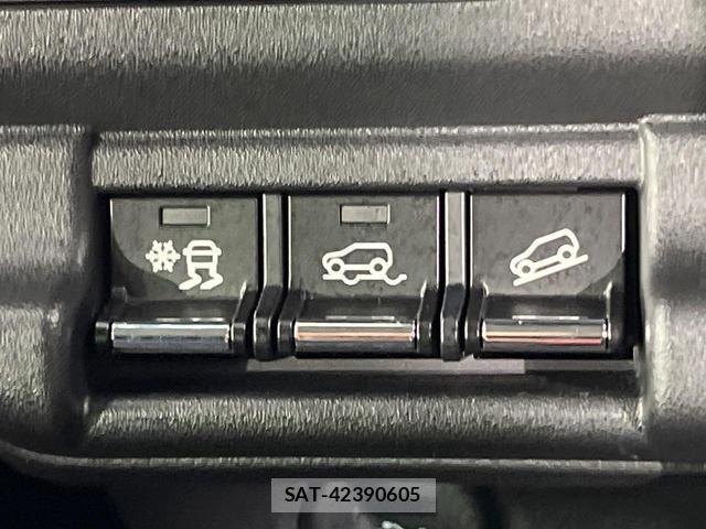 Suzuki HUSTLER 2021-07 8219108-5