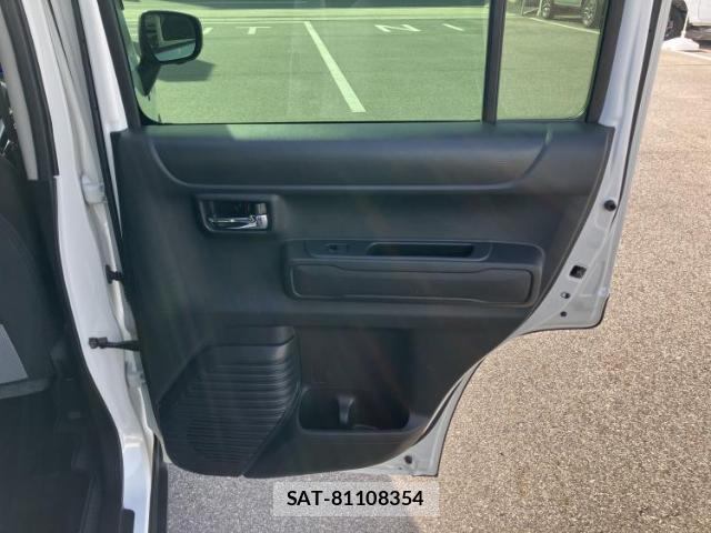 Suzuki HUSTLER 2022-02 8220552-4