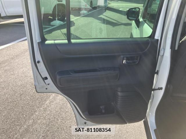 Suzuki HUSTLER 2022-02 8220552-6