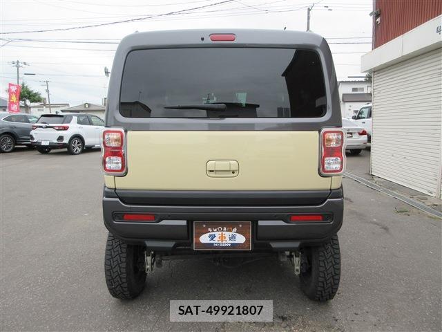 Suzuki HUSTLER 2023-11 8221018-4