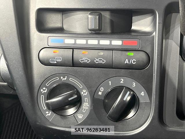 Suzuki HUSTLER 2015-07 8221085-6