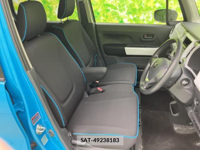 Suzuki HUSTLER 2015-11 8221673-3