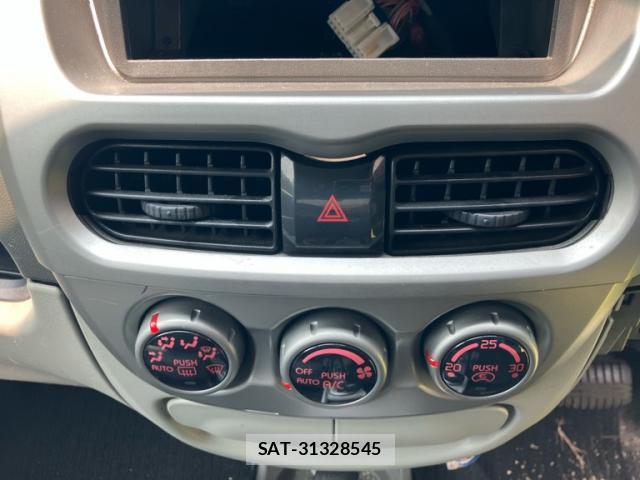 Mitsubishi I 2006-01 8220047-10