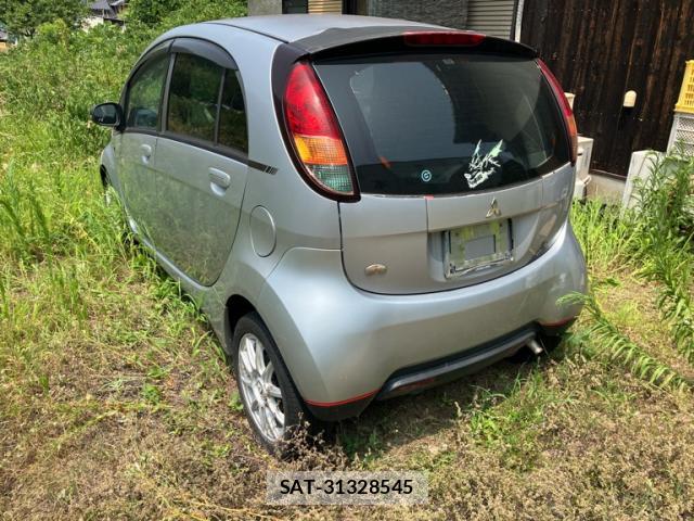 Mitsubishi I 2006-01 8220047-13