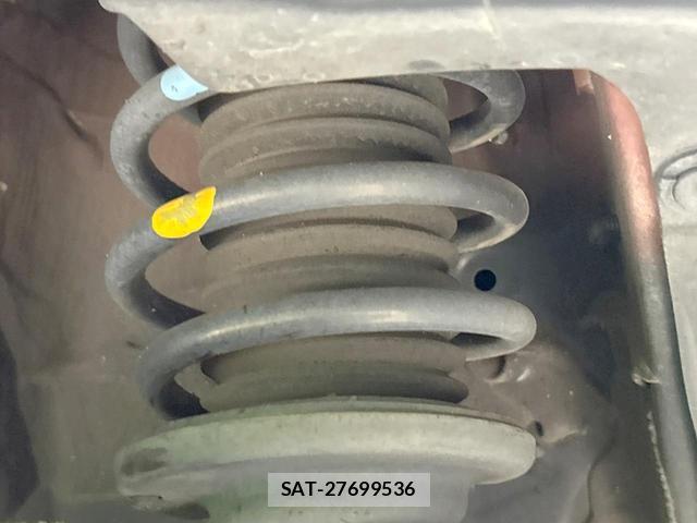 Suzuki IGNIS 2017-08 8220289-19