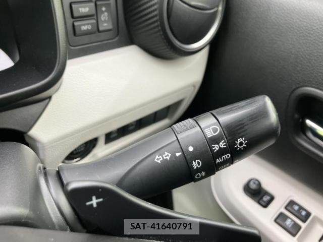 Suzuki IGNIS 2016-06 8225296-15