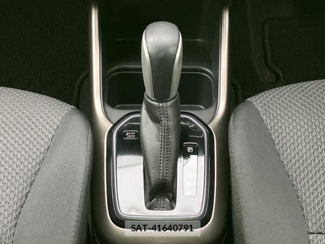 Suzuki IGNIS 2016-06 8225296-17