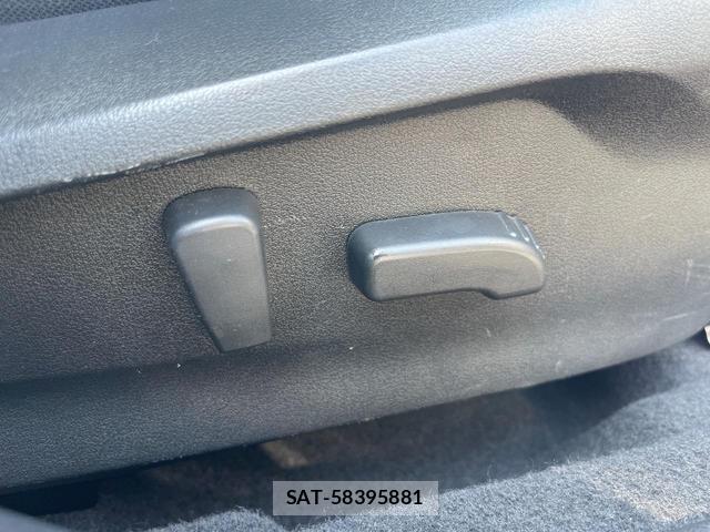 Subaru IMPREZA G4 2017-03 8220787-8