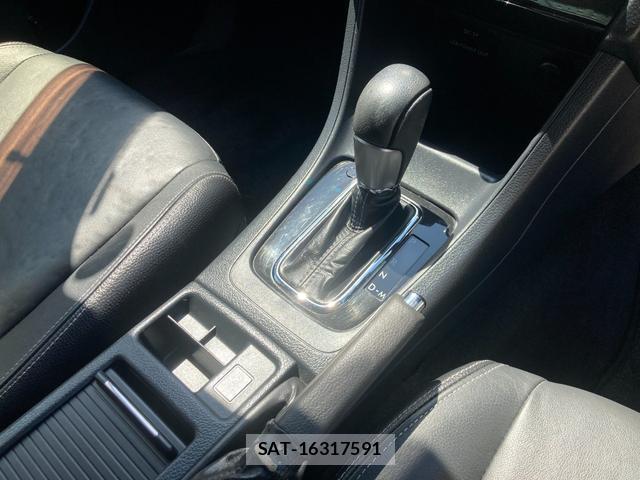 Subaru IMPREZA G4 2016-06 8220942-13