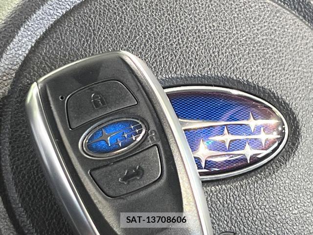 Subaru IMPREZA SPORTS 2018-02 8221084-5
