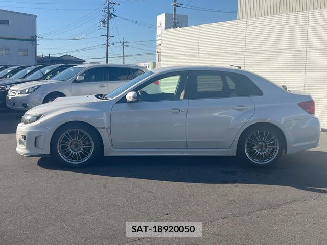 Subaru IMPREZA 2013-04 8220792-18