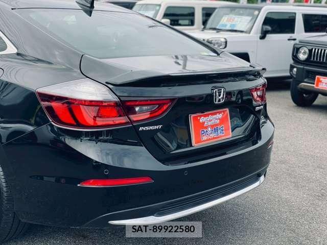 Honda INSIGHT 2020-08 8218143-14