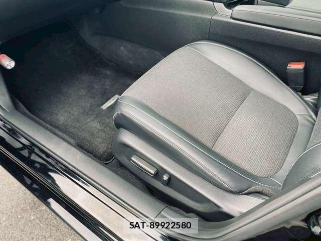 Honda INSIGHT 2020-08 8218143-17