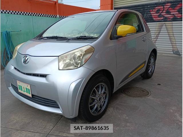 Toyota IQ 2009-03 8221759-4