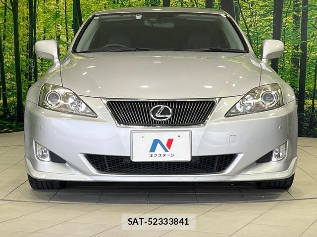 Lexus IS 2007-09 8219143-14