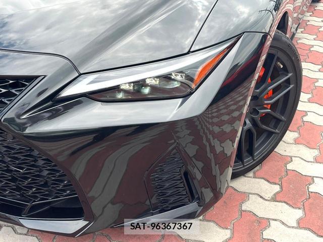 Lexus IS 2021-10 8219483-12
