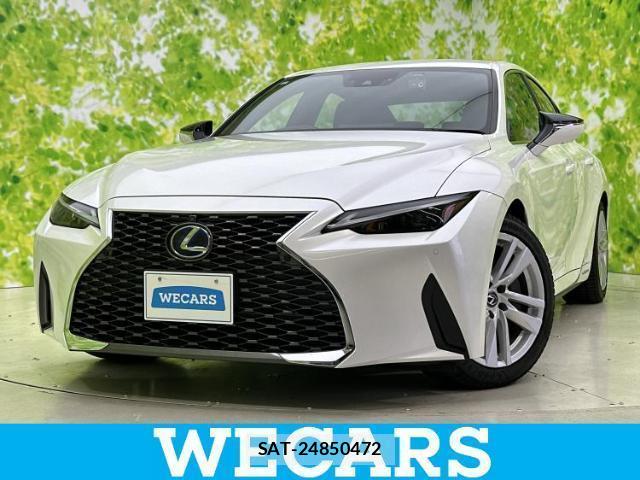 Lexus IS 2021-07 8220186-0