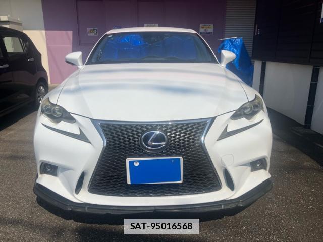 Lexus IS 2014-01 8221344-0