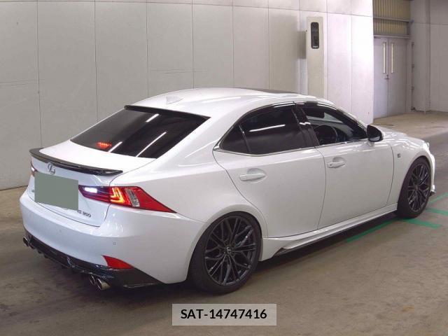 Lexus IS 2014 8221426-4