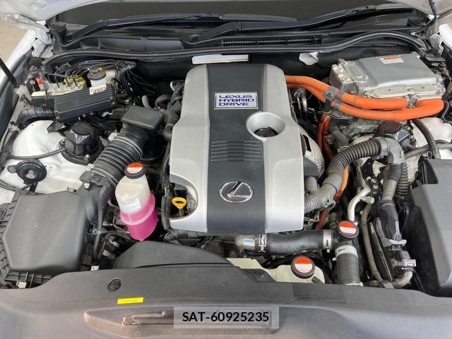 Lexus IS 2016-01 8221582-17