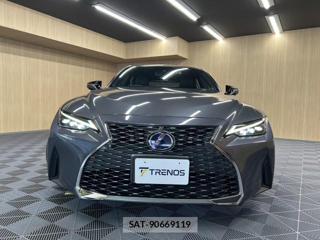 Lexus IS 2021-09 8222524-1