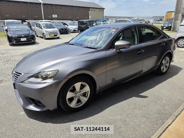 Lexus IS 2013-09 8222915-2