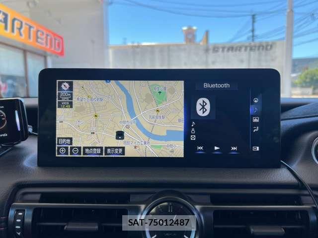 Lexus IS 2022-10 8223191-10