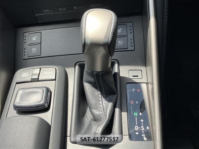 Lexus IS 2014-12 8225404-17