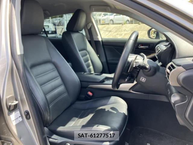 Lexus IS 2014-12 8225404-3
