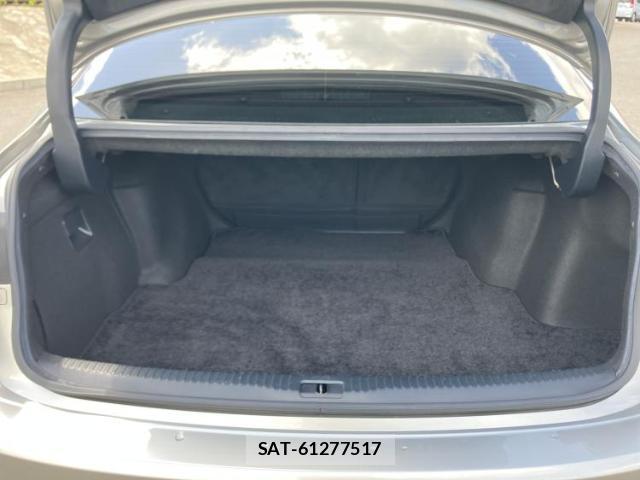 Lexus IS 2014-12 8225404-7