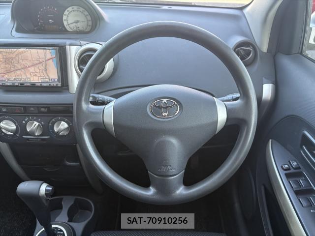 Toyota IST 2002-09 8221160-17