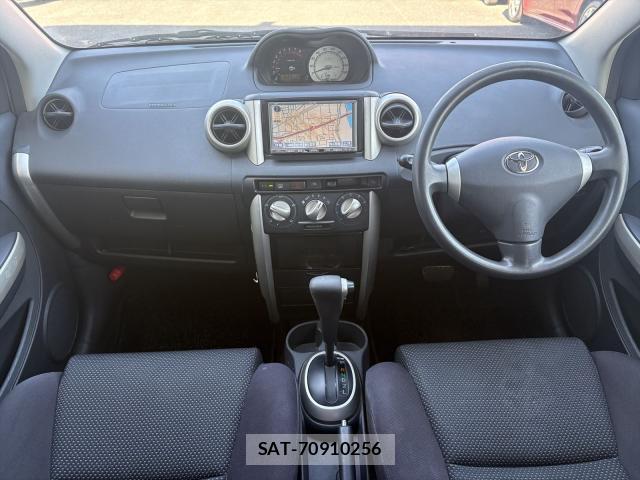 Toyota IST 2002-09 8221160-2