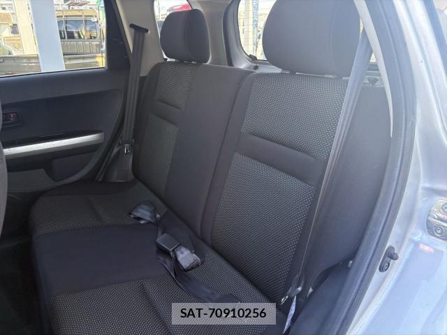 Toyota IST 2002-09 8221160-6