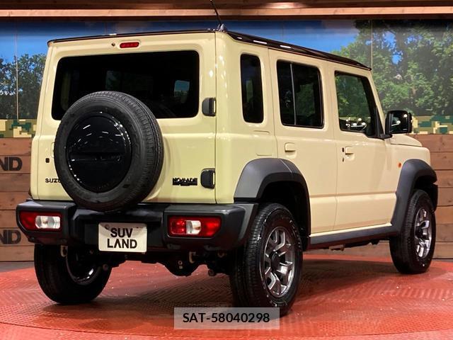 Suzuki JIMNY 2025-05 8217306-16