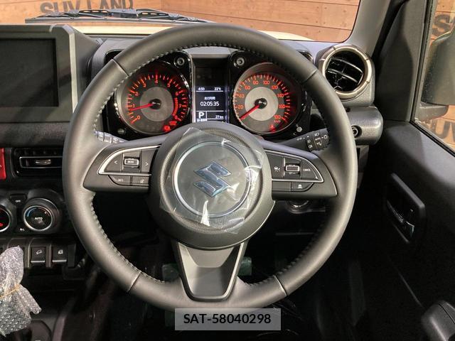 Suzuki JIMNY 2025-05 8217306-7
