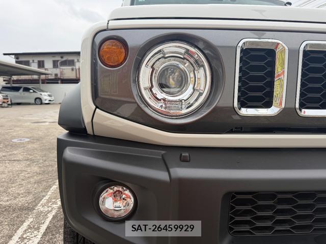 Suzuki JIMNY 2026-06 8218807-10
