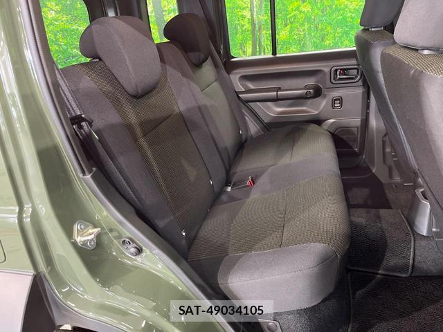 Suzuki JIMNY 2026-02 8219117-8