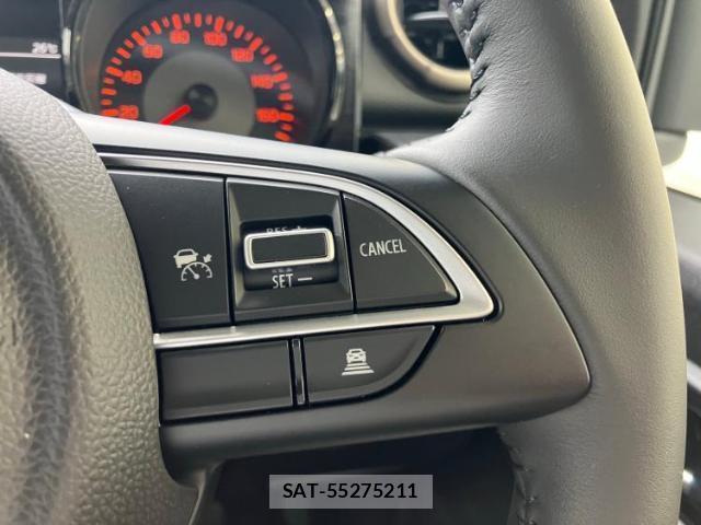 Suzuki JIMNY 2026-05 8220476-10