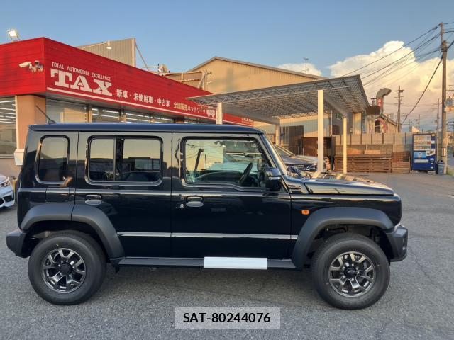 Suzuki JIMNY 2026-06 8220797-11