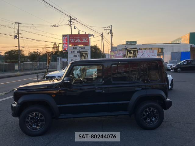 Suzuki JIMNY 2026-06 8220797-13